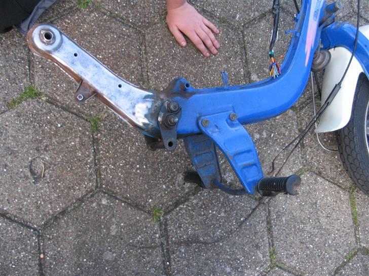 Suzuki FZ50 - Købte et stel der havde været ild i for at renovere min egen billede 9