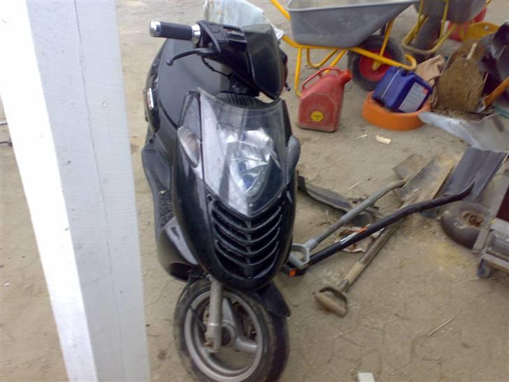 Aprilia sonic *BYTTET til jog* billede 3