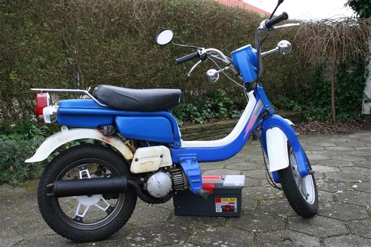 Suzuki FZ50 - Sådan ser den ud nu...stortset færdig renoveret og 100% lovlig billede 18