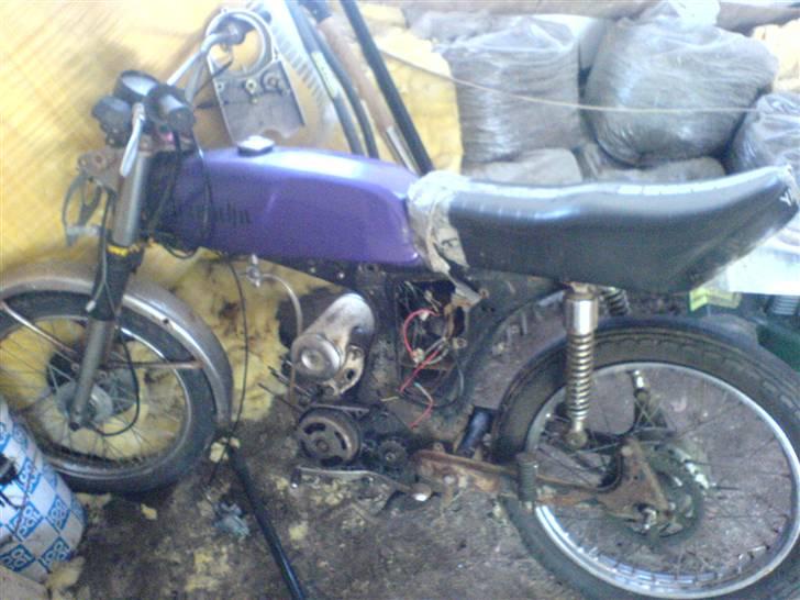 Yamaha fs 1 projekt billede 1