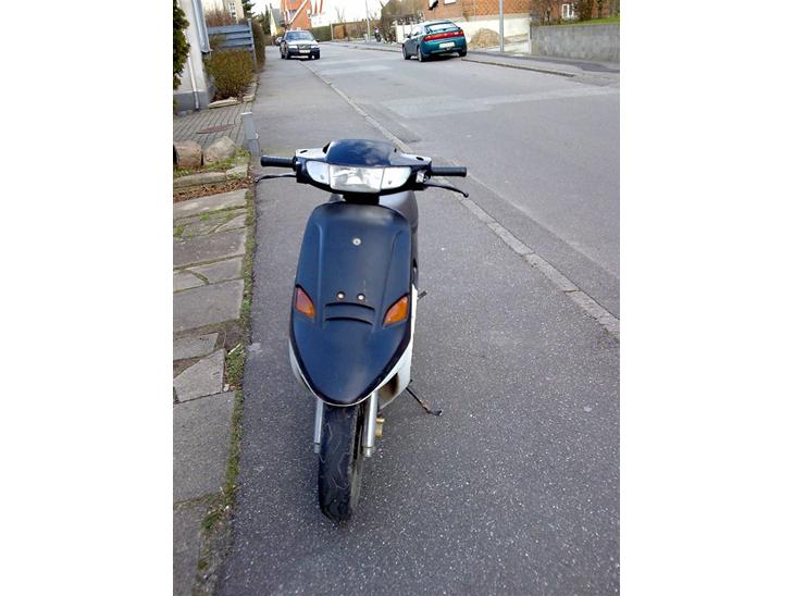 {{currentPhoto.altText}} billede {{currentPhoto.number}}