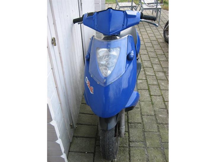 {{currentPhoto.altText}} billede {{currentPhoto.number}}