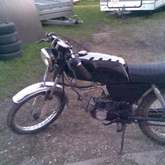 Suzuki dm50 slogt 