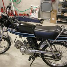 Suzuki (Byttet) Dm 50.  
