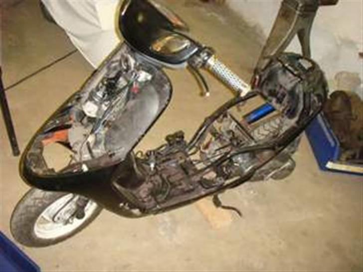 Yamaha Jog space BYTTET t sonic  billede 3