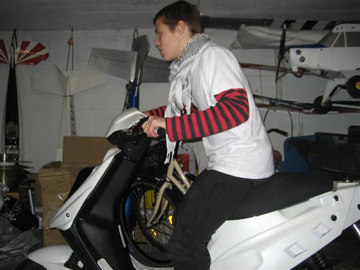 PGO Hot 50 <(Solgt)> billede 16