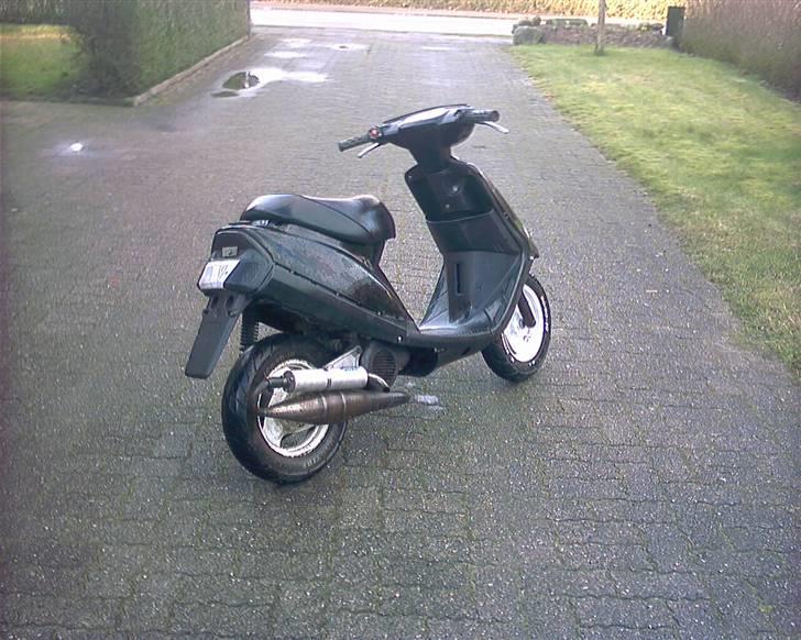 Yamaha jog AS (byttet til neos) - da jeg fik den og jeg satte mit EVO på den..  billede 2