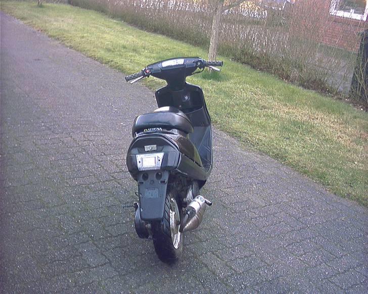 Yamaha jog AS (byttet til neos) - da jeg fik den og jeg satte mit EVO på den..  billede 3