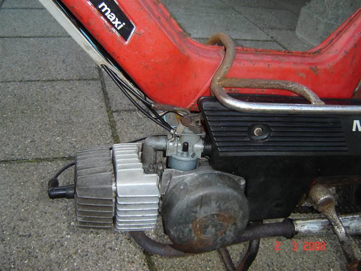 Puch Maxi P før - Den skal nok blive pæn når den er grøn. billede 4