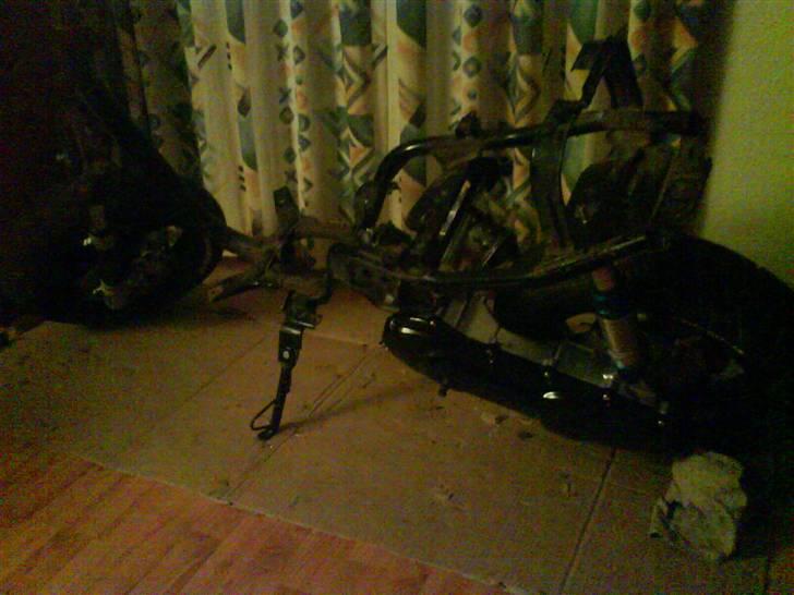 Yamaha jog/rox (SOLGT) billede 14