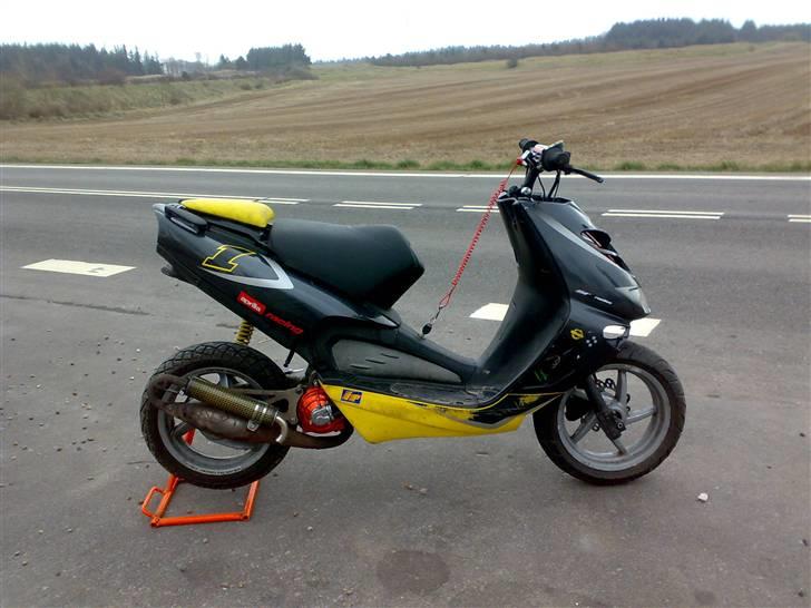 Aprilia SR50 Ditech billede 2