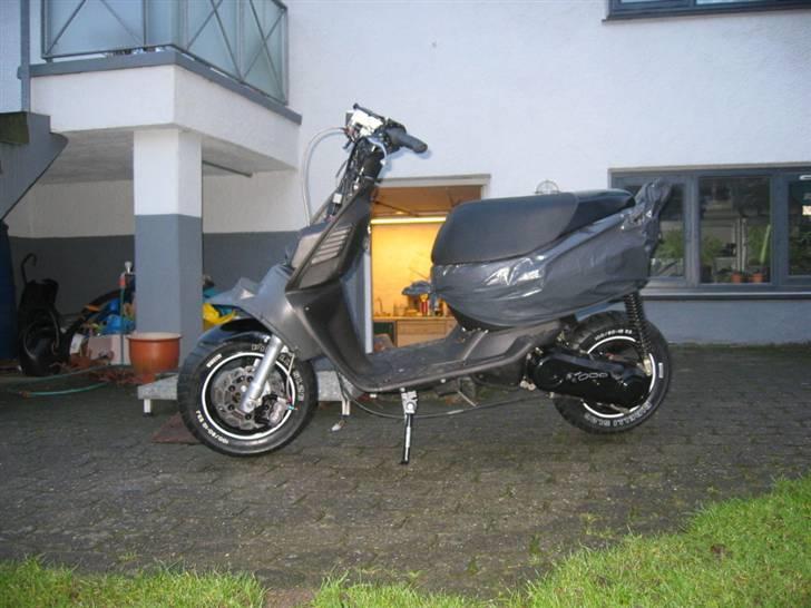 Aprilia Sonic ( SOLGT ) billede 8