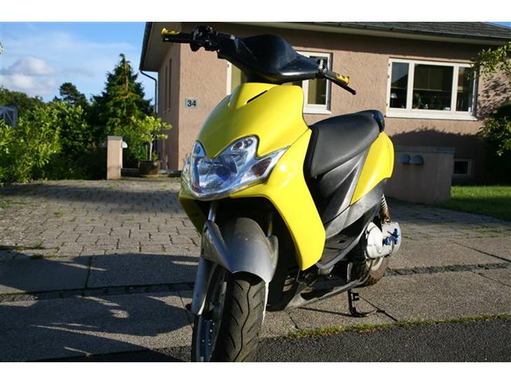 {{currentPhoto.altText}} billede {{currentPhoto.number}}