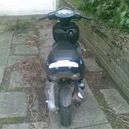 Aprilia Sonic "SOLGT"