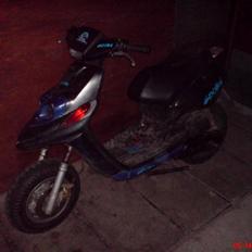 Yamaha Bws ''TROFAST''( SOLGT ) 