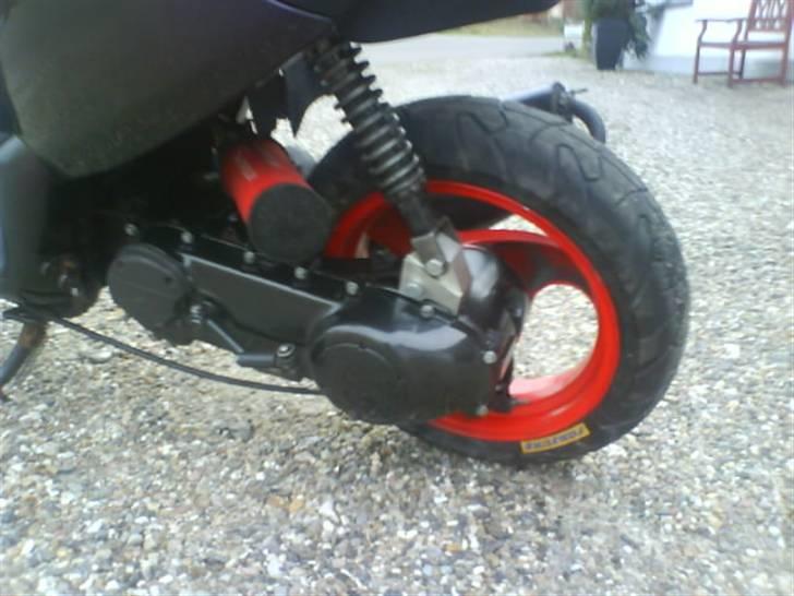 Piaggio NRG solgt - den nye malet motor:) billede 7