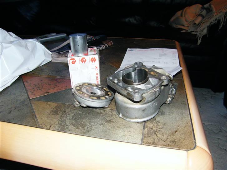 Suzuki Rm 125 / 85 SOLGT - Lige kommet fra cylinder service billede 11