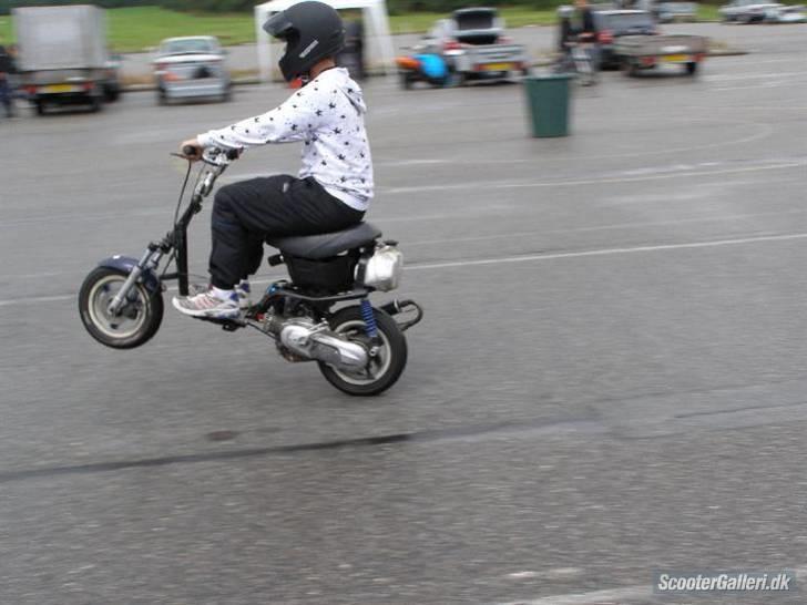 Yamaha jog as SOLGT. - mig :D billede 2