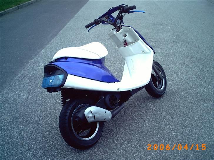 Yamaha jog ( SOLGT ) billede 9