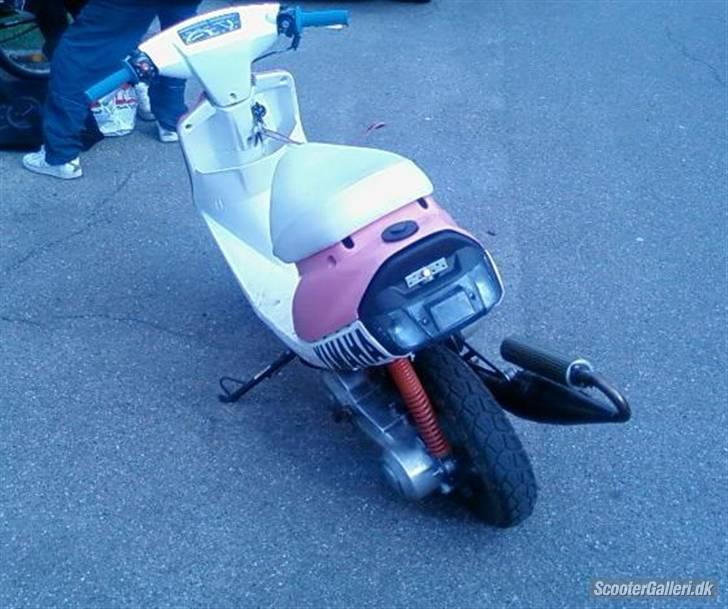 Yamaha jog solgt billede 2