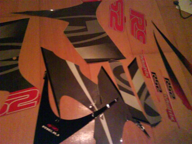 Rieju RS2 matrix solgt - org. klister mærker til det grønne sæt billede 9