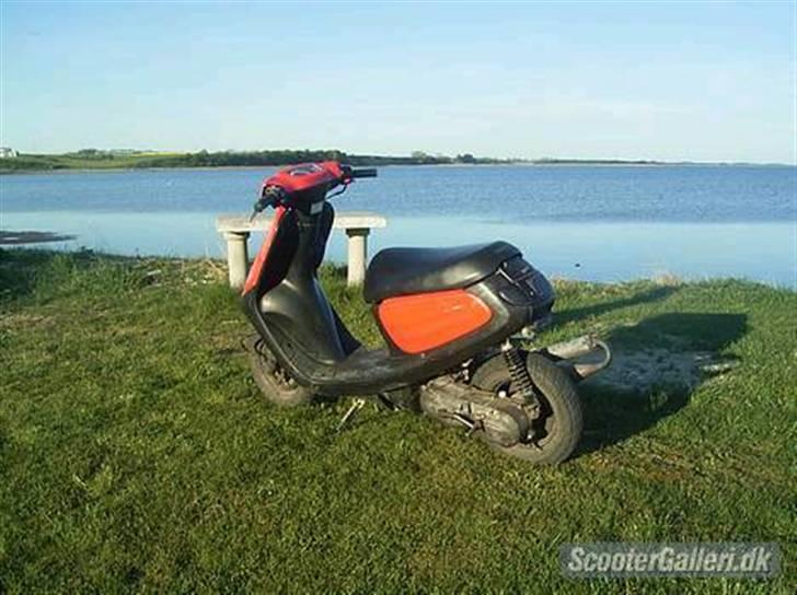 Yamaha Jog Space billede 5