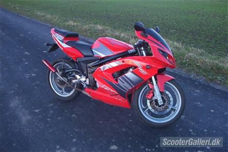 Rieju Matrix RS2 (malet om) billede 2