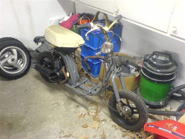 Honda Melodi (projekt) (solgt) - Er godt i gang med at samle den:D billede 11