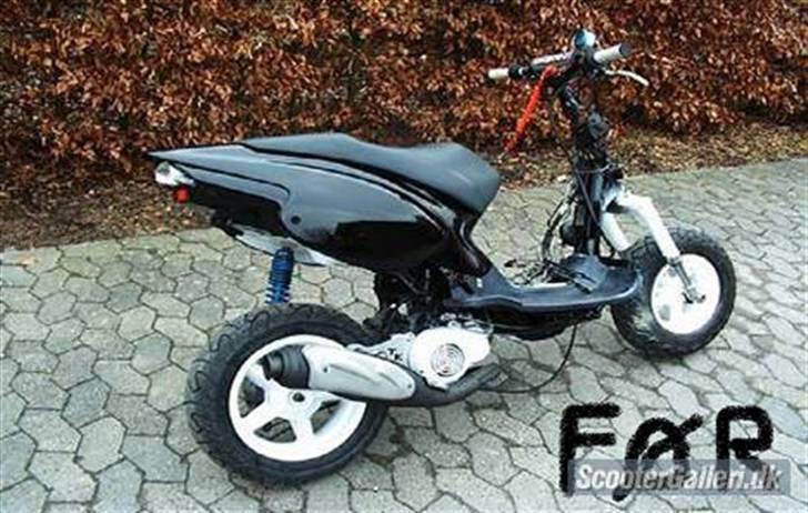 Aprilia Rally AC politiet har den billede 15