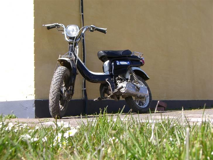 Suzuki fz 50 SOLGT billede 1