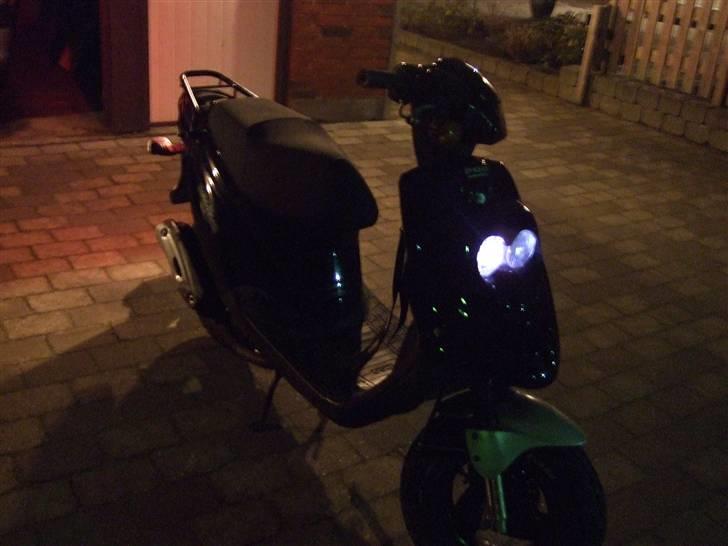 PGO Hot 50 "SOLGT"  billede 1