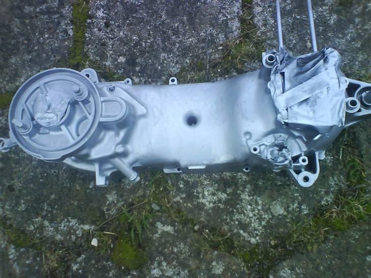 Yamaha Bws Projekt (Solgt) - Så blev blokken glasblæst og malet billede 10