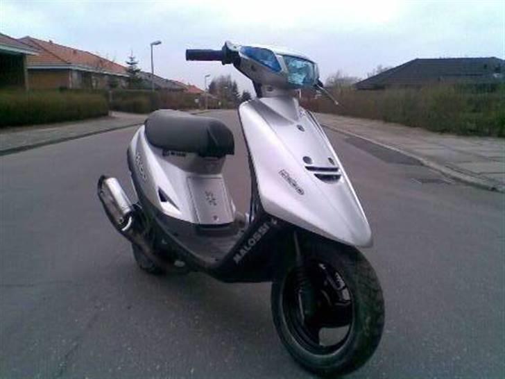 Yamaha Jog fs Solgt - Nyt d. 8/3 2008 billede 3