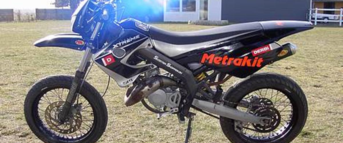 Derbi Senda SM XTreme 2004 De 5 sidste billeder er lidt