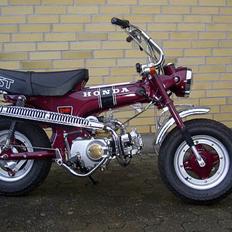 Honda dax