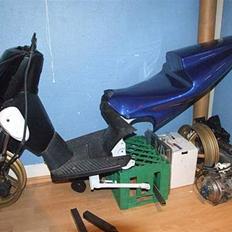 Yamaha Slider-lc-dd / R1 ® 