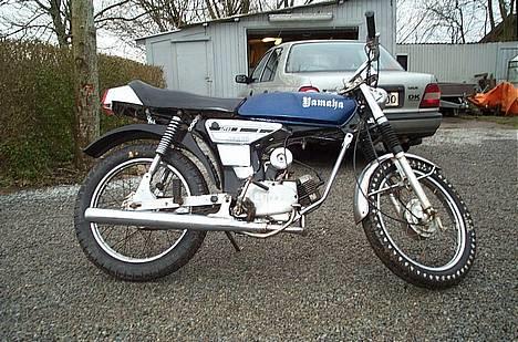 Yamaha 4gear K1 (solgt) - Yamaha´en fra højre side billede 1