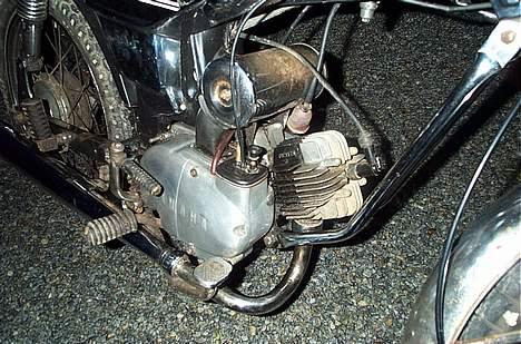 Yamaha 4gear K1 (solgt) - Motoren, højre side billede 5