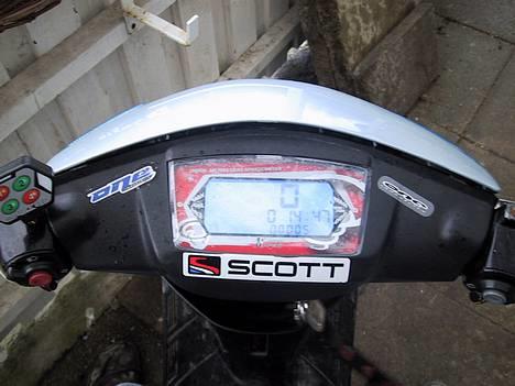 Yamaha JOG -=TEAM eXtreme=-SOLGT - mit Nye digitale speedometer billede 1