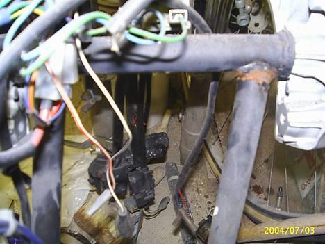 Aprilia rs 50 ( solgt ) - det er det enste rust der er på hele stellet  billede 8