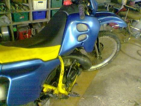 Suzuki RMX (SOLGT) billede 3