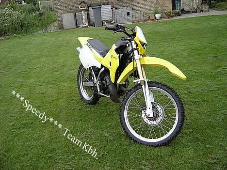 Suzuki Rmx ® Salg hbo, 10k - HUn er sød ikk?!?!?!? billede 3