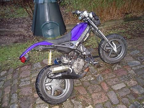 Suzuki Street Magic *SOLGT* billede 3