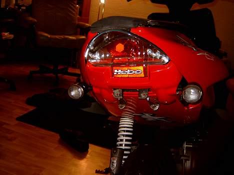 Yamaha aerox billede 3