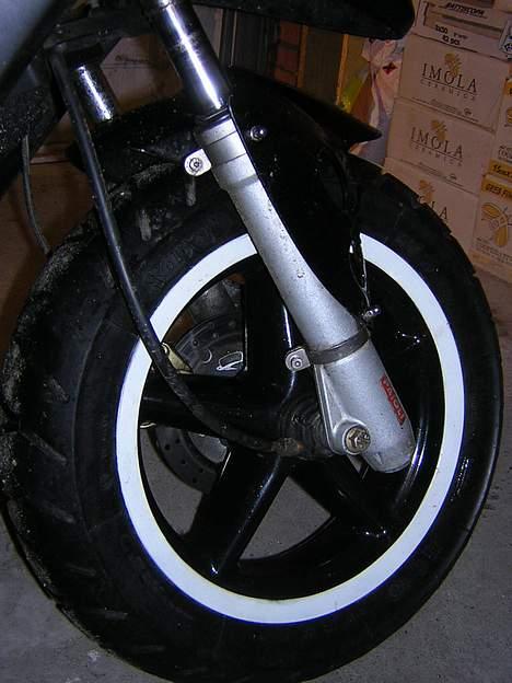 Yamaha bws Solgt - Mine hjemmelavede forskræms beslag billede 3