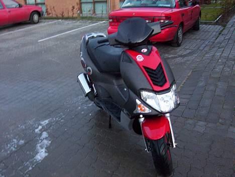 Kymco super9 solget for 8000 kr billede 5