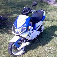 Peugeot speedfight 2. `(45)... 