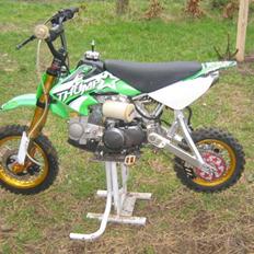 MiniBike Thumpstar 125 pro solgt