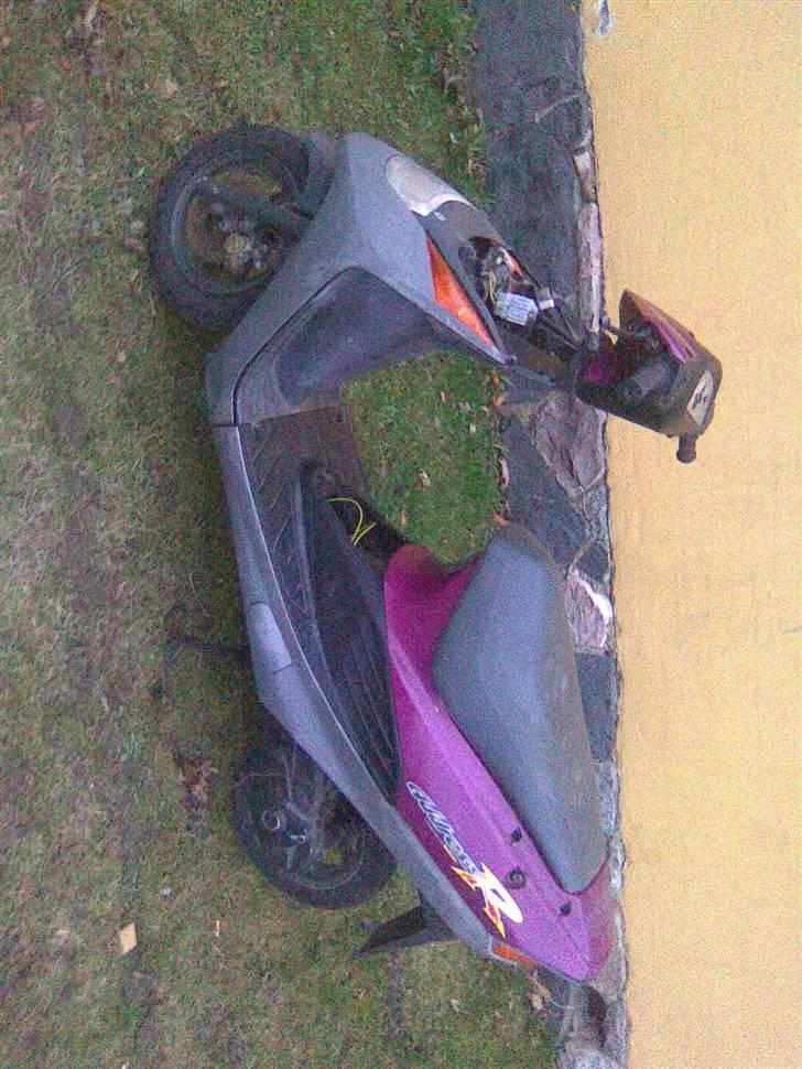 Suzuki address solgt billede 1