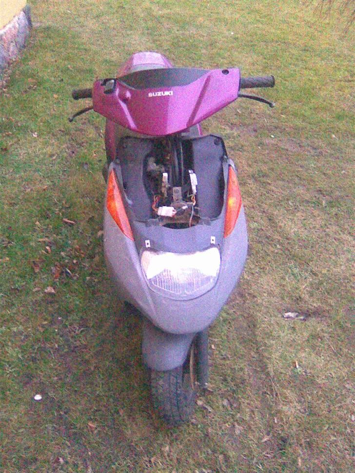 Suzuki address solgt billede 3